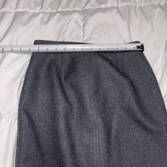 J.Crew soft 100% wool pencil skirt size 0 grey charcoal zipper - Picture 7 of 7